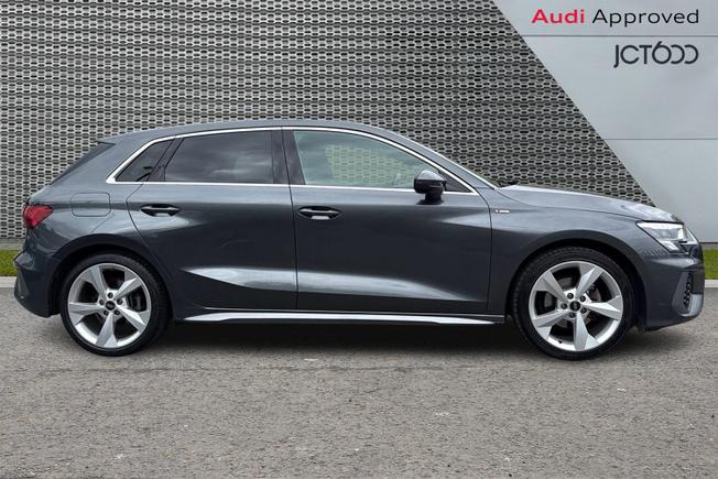 AUDI A3 Photo 4