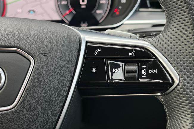 Audi A8 Photo 18