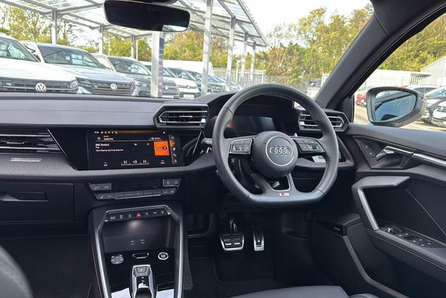 AUDI A3 Photo 43