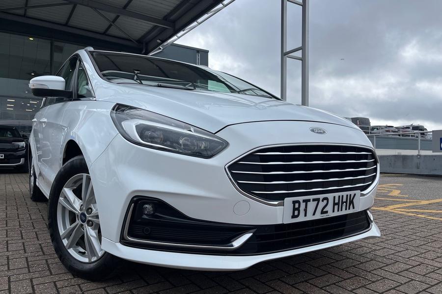 Ford S-MAX Photo autoimg-bf55d3e397760baae841a6f52f5fcc13371f6df1.jpg