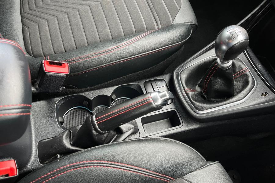 Ford PUMA Photo autoimg-bf5acb92035ee9676dc2400552b303f409ebefc7.jpg