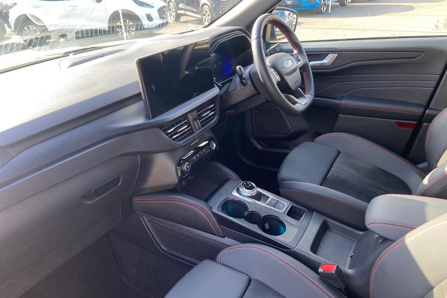 Ford KUGA Photo autoimg-bf61e02c9e7a6f5f3f15bd97a4f490101b29c05b.jpg