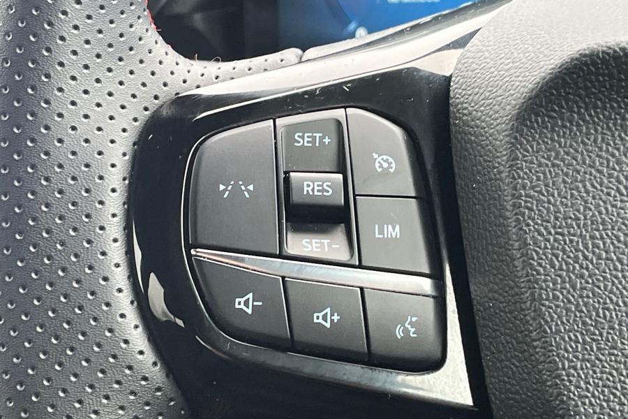 Ford PUMA Photo autoimg-bf65943397f7d5a78f6465478abd1b65c86e924a.jpg