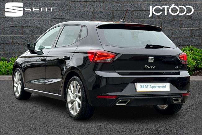 SEAT Ibiza Photo 3