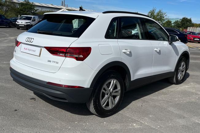 Audi Q3 Photo 27