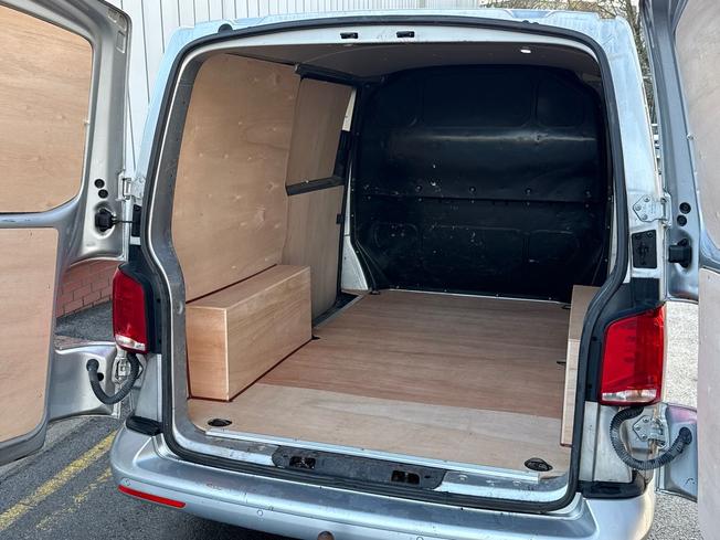Volkswagen Transporter Photo 12