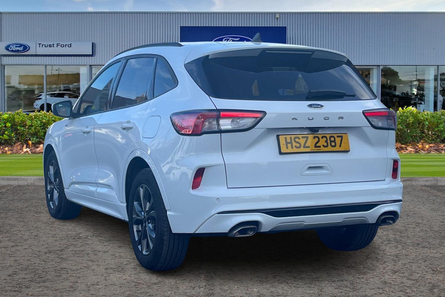 Ford KUGA Photo 1