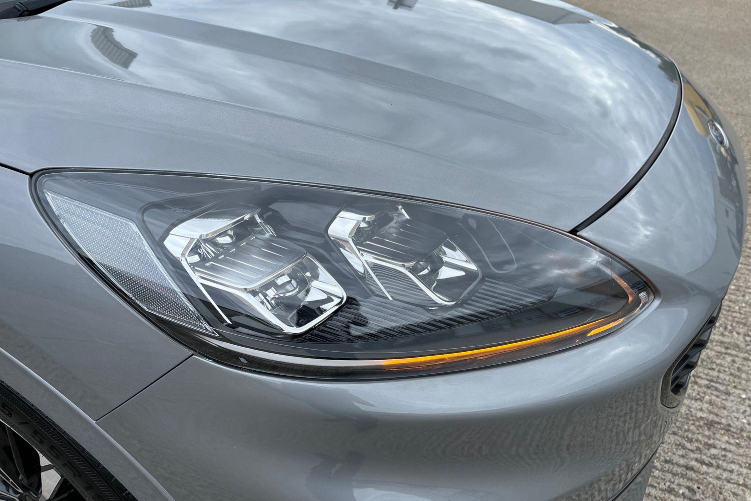Ford KUGA Photo 38