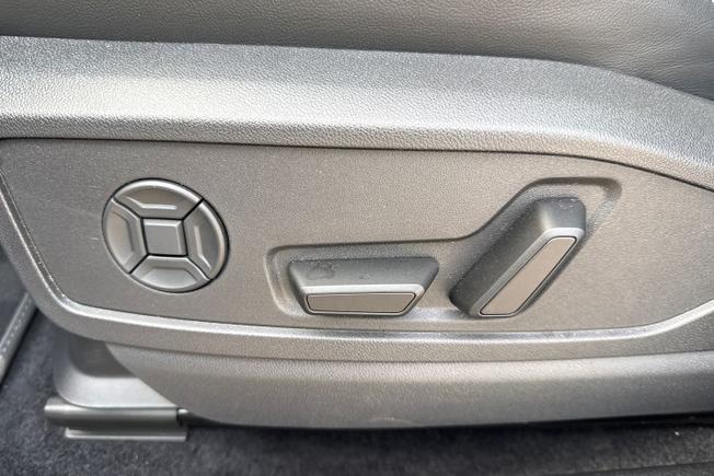 AUDI Q5 Photo 37
