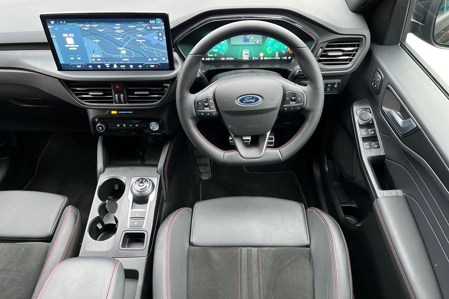 Ford KUGA Photo 10