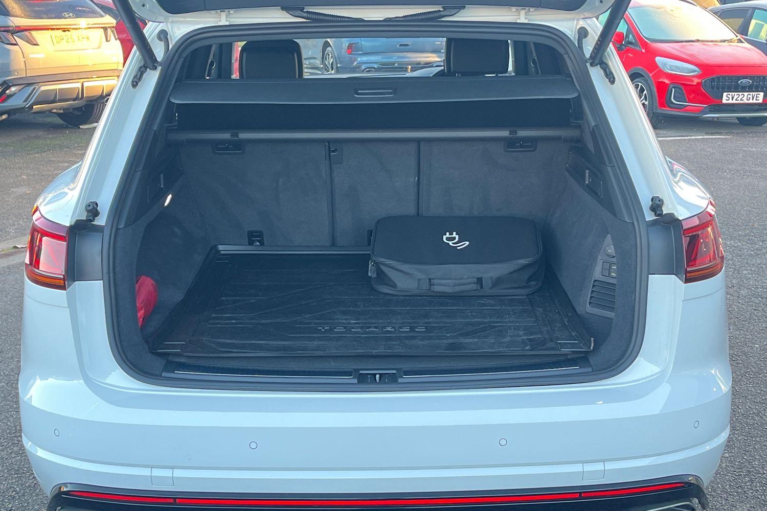 Volkswagen Touareg Photo 20