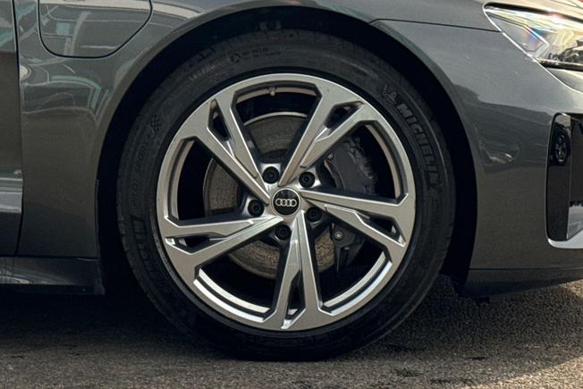 Audi E-Tron Gt Photo 5