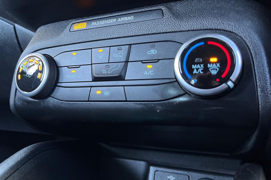 Ford Focus Photo autoimg-bf75f5c40123df0f270ec67f708ec9763ba17173.jpg