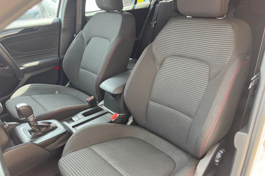 Ford FOCUS Photo autoimg-bf77551e90978534ca0a5b30b1a199100c6c9abf.jpg