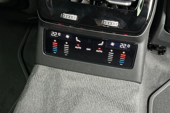 AUDI  Audi A6 Avant  Photo 40