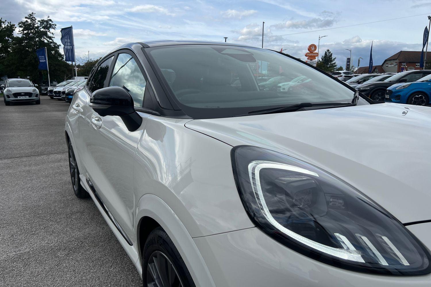 Ford PUMA Photo 23