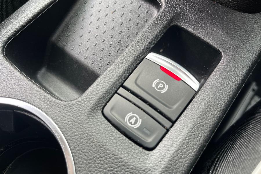 Renault CAPTUR Photo autoimg-bf7ef298ded5e27ca773e4fe1667a4913a36605a.jpg