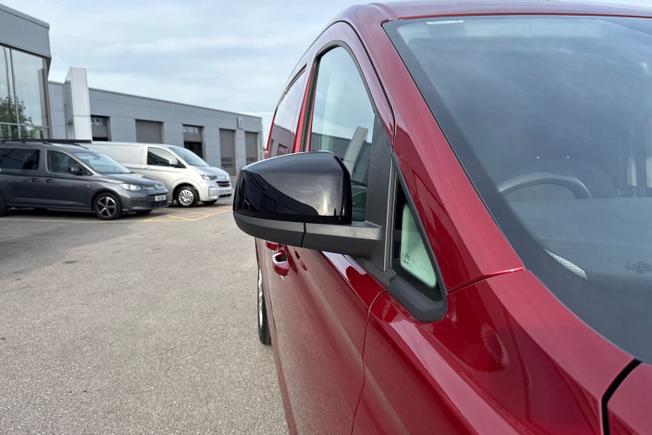 VOLKSWAGEN Caddy Maxi Photo 20