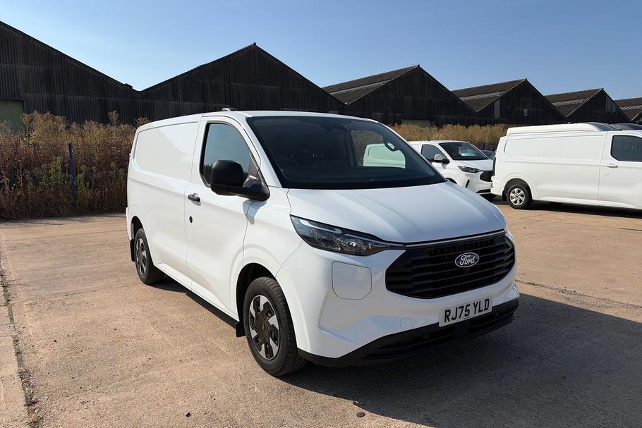 Used Ford TRANSIT CUSTOM RJ75YLD 1