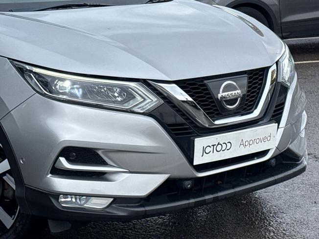 NISSAN Qashqai Photo 24