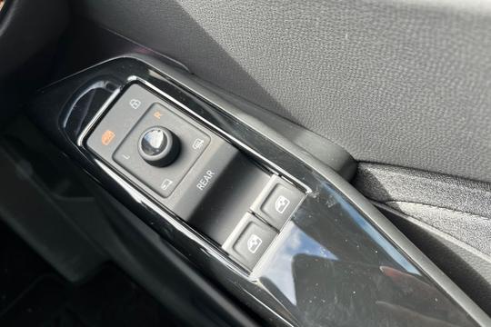 Volkswagen ID.3 Photo autoimg-bf8a5d5922d8b2da4d376f2047df756831a99ee4.jpg