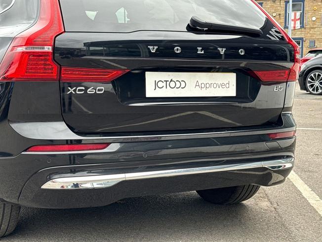 VOLVO XC60 Photo 30