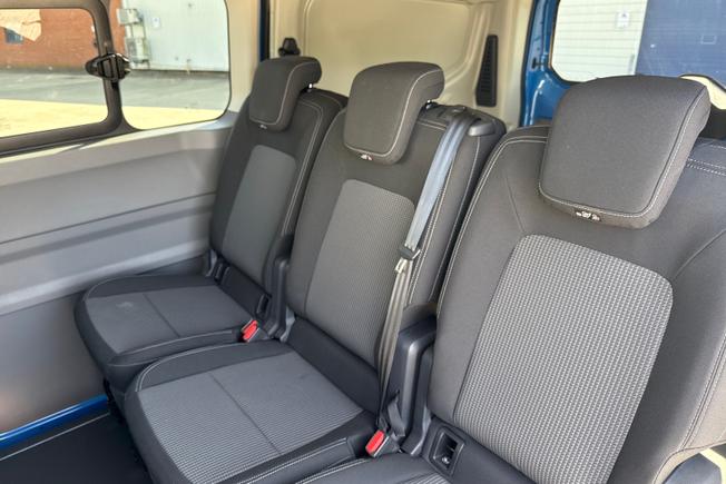 VOLKSWAGEN Transporter Photo 9