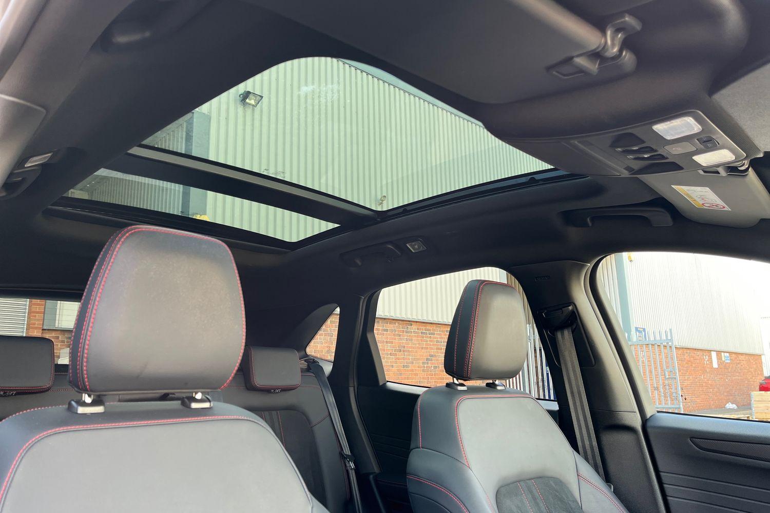 Ford Kuga Photo 38