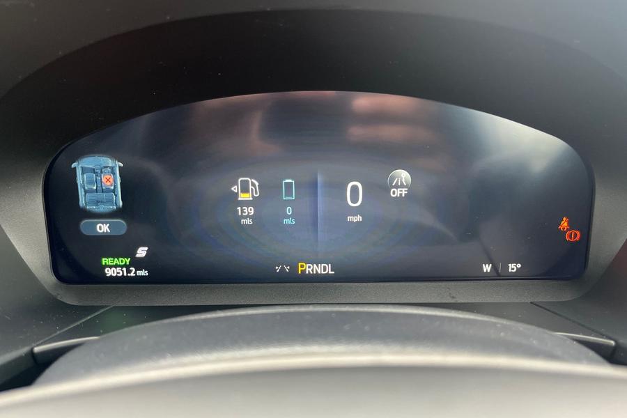 Ford Kuga Photo autoimg-bf9c57cfcb47a7d1d7f1c00eddd7fea20ea7519e.jpg