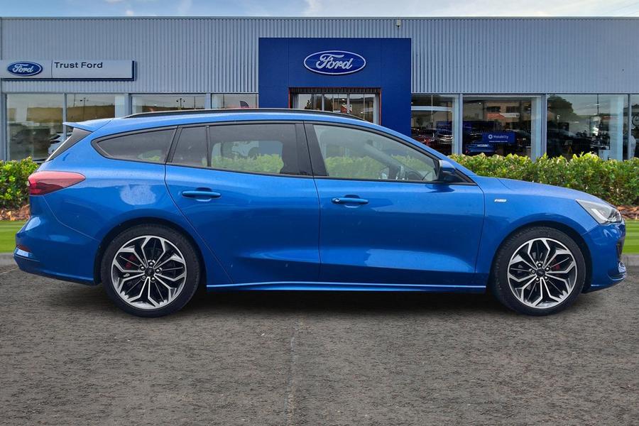 Ford FOCUS Photo autoimg-bf9c9ce1099df77124d87a791d83445b8ac31a47.jpg