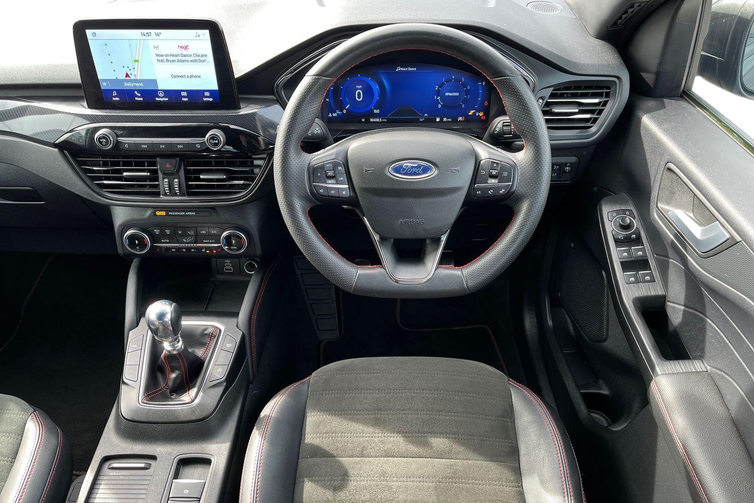 Ford KUGA Photo 10