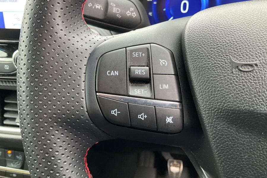 Ford PUMA Photo autoimg-bf9eee6152116e60e8f2e21453d1ca24fda1c144.jpg