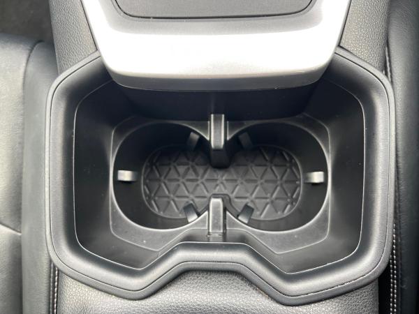 Toyota RAV4 Photo autoimg-bfa1a670d6acd8487c2df7c3c9e632268bf67e64.jpg