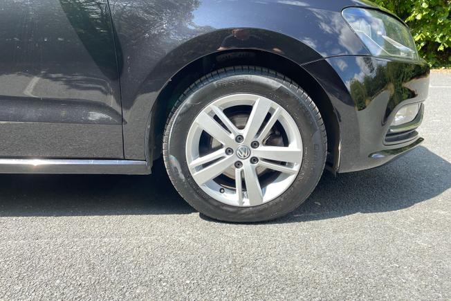 VOLKSWAGEN Polo Photo 5