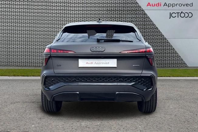 Audi Q3 Photo 7