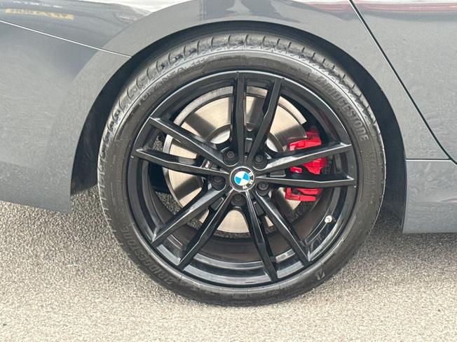 BMW 3 Series Photo 41