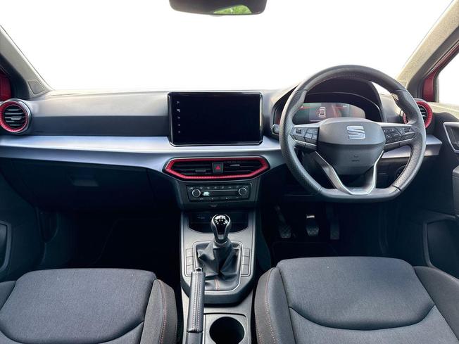 SEAT Ibiza Photo 10
