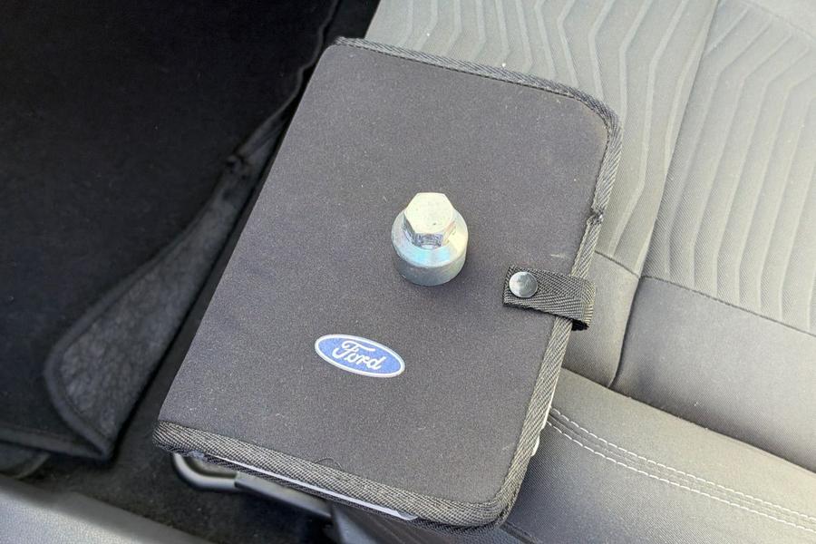 Ford FIESTA Photo autoimg-bfb3a8ded1d5ee4f1ac3820080db30fc9557381d.jpg