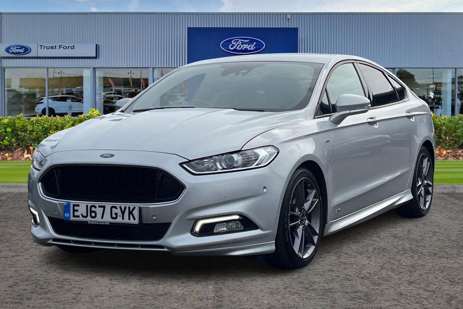 Ford Mondeo Photo 4