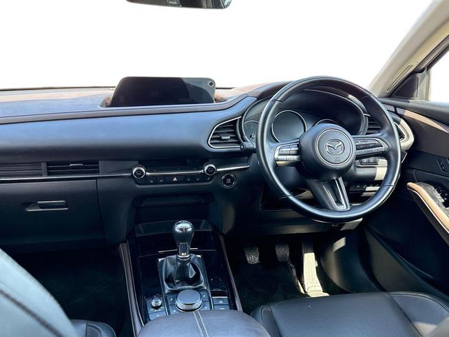 MAZDA Cx-30 Photo 11