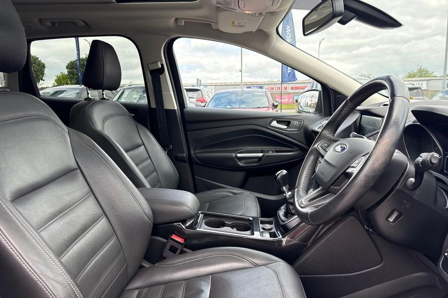 Ford KUGA Photo autoimg-bfb73e15e51bc3512d8dce188dbd0ad3cfc579f8.jpg