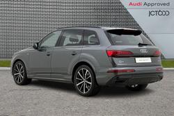 Audi Q7 Photo 3