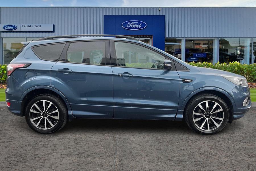 Ford KUGA Photo autoimg-bfbdccac1b64b6c53d3d93781236dc5962f8cb70.jpg