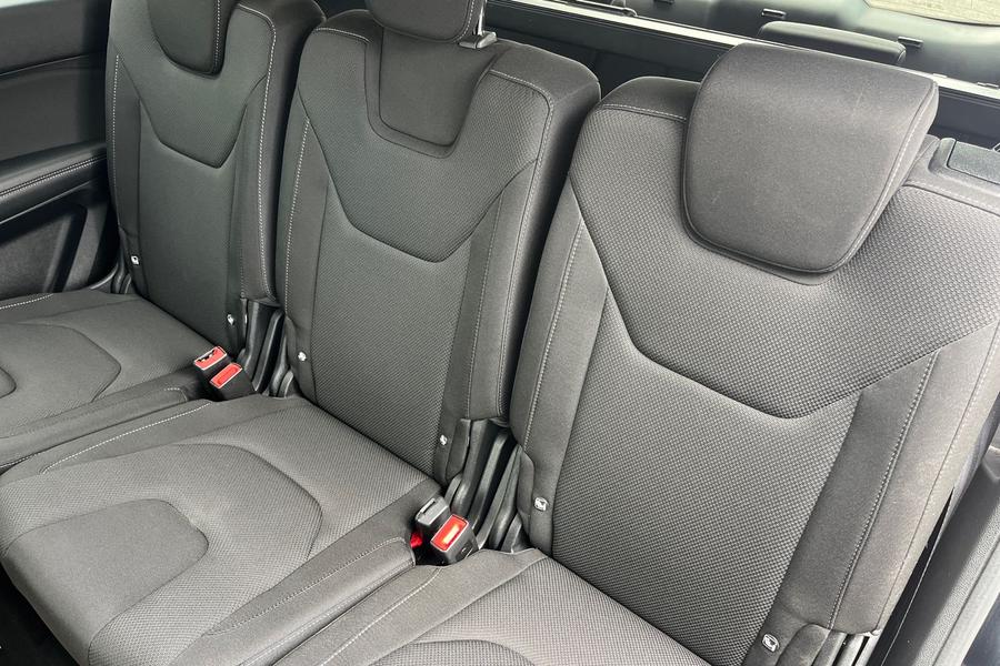 Ford S-MAX Photo autoimg-bfc0c689ccaaac2a80f9dadcef3bc6ab055312dc.jpg