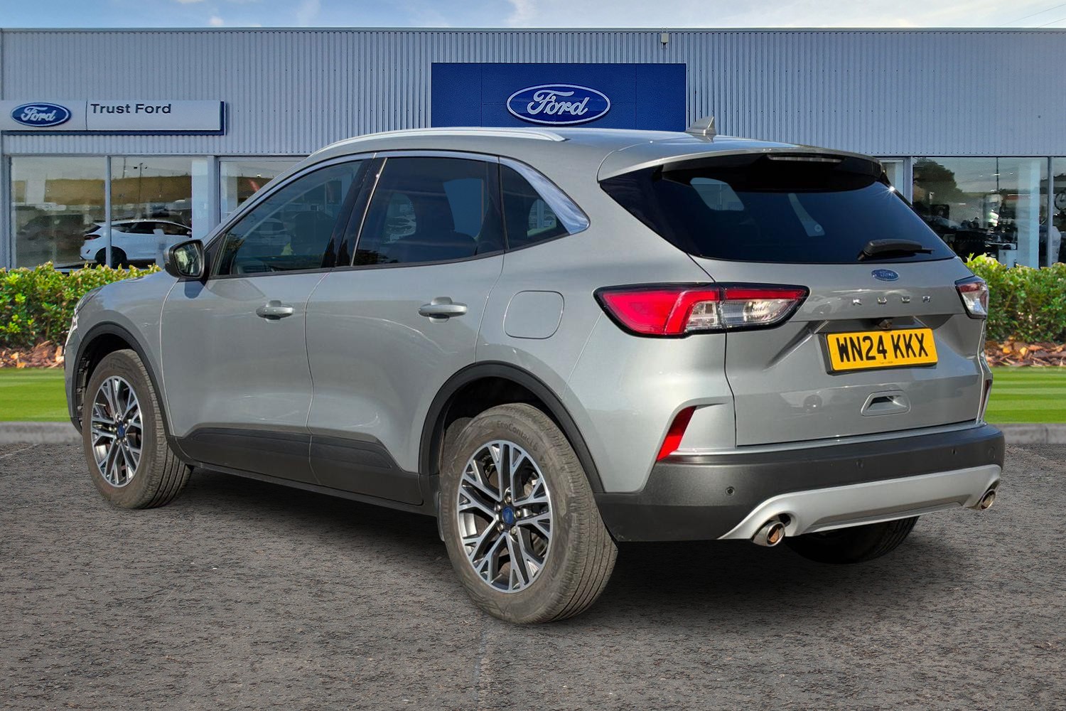 Ford KUGA Photo 1