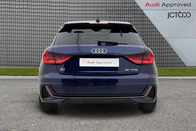AUDI A1 Photo 7