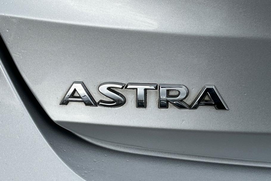 Used Vauxhall ASTRA 40