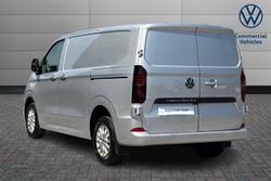 VOLKSWAGEN Transporter Photo 3