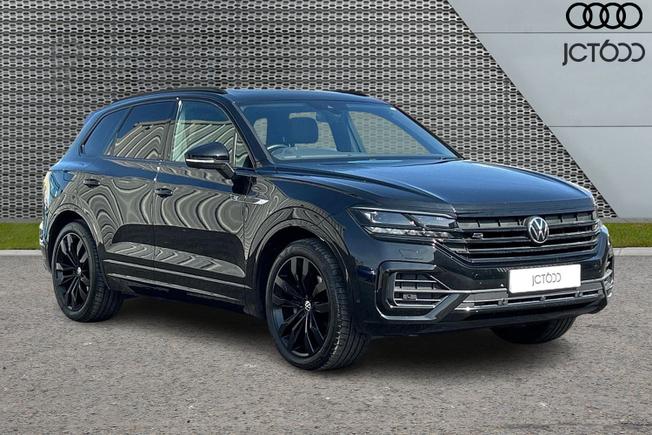 VOLKSWAGEN Touareg Photo 1