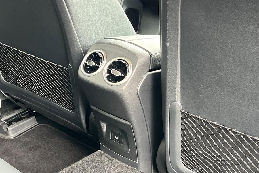 Mercedes-Benz CLA Photo autoimg-bfd33847b7df8a0a119e11f57f7d9b3687ac345d.jpg